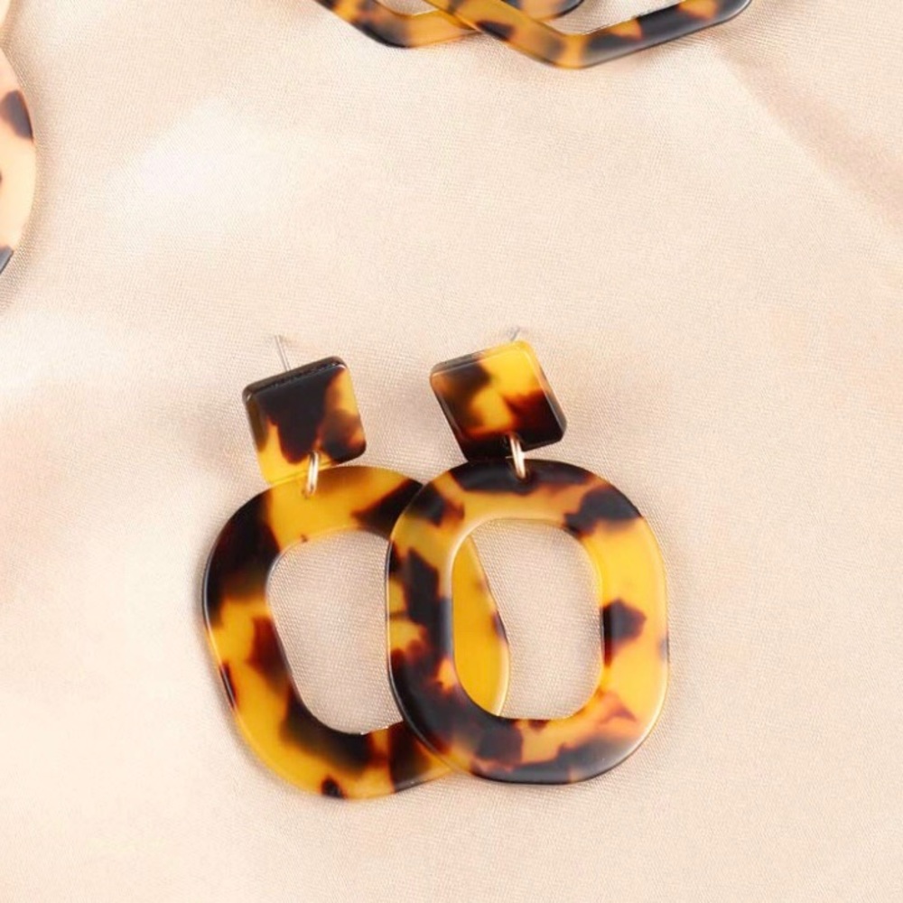 Dark Tortoise Acrylic Square Statement Earrings